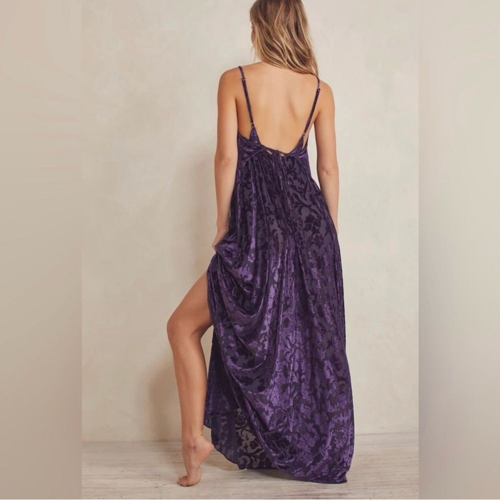 NWOT Free People Intimately Vibe With You Velvet Maxi in Deep Sea Combo Sz M - Picture 3 of 9
